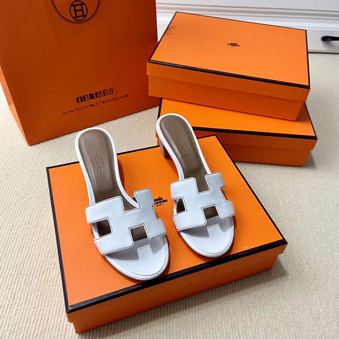 에르메스 올수공 오아시스 슬리퍼 샌들 스위프트 33